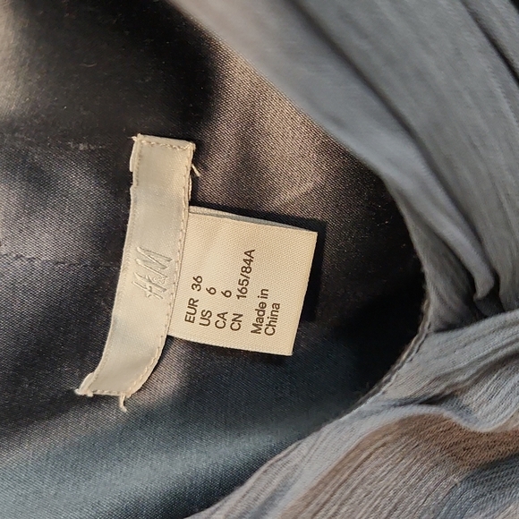 H&M Gray Dress size 6 - Picture 4 of 6